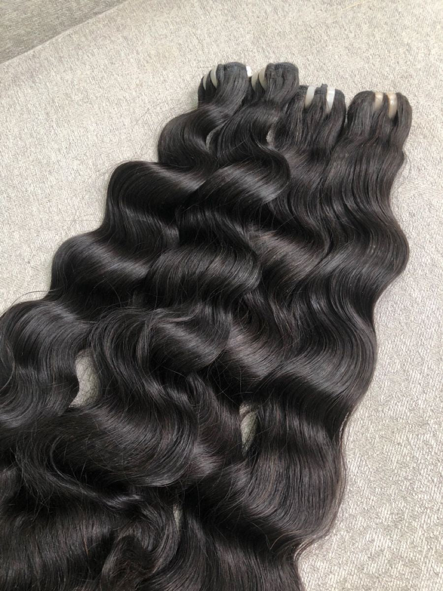 RAW NATURAL WAVY BUNDLE